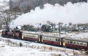 Nadolig gyda Rheilffordd Ucheldir Cymru.